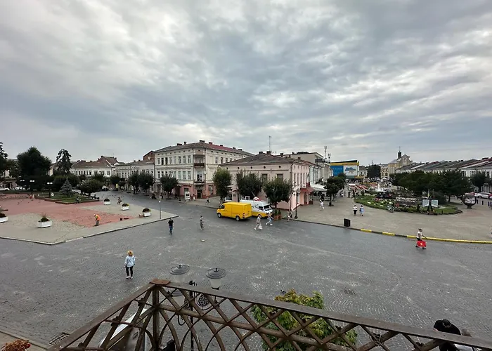Central Square Apart